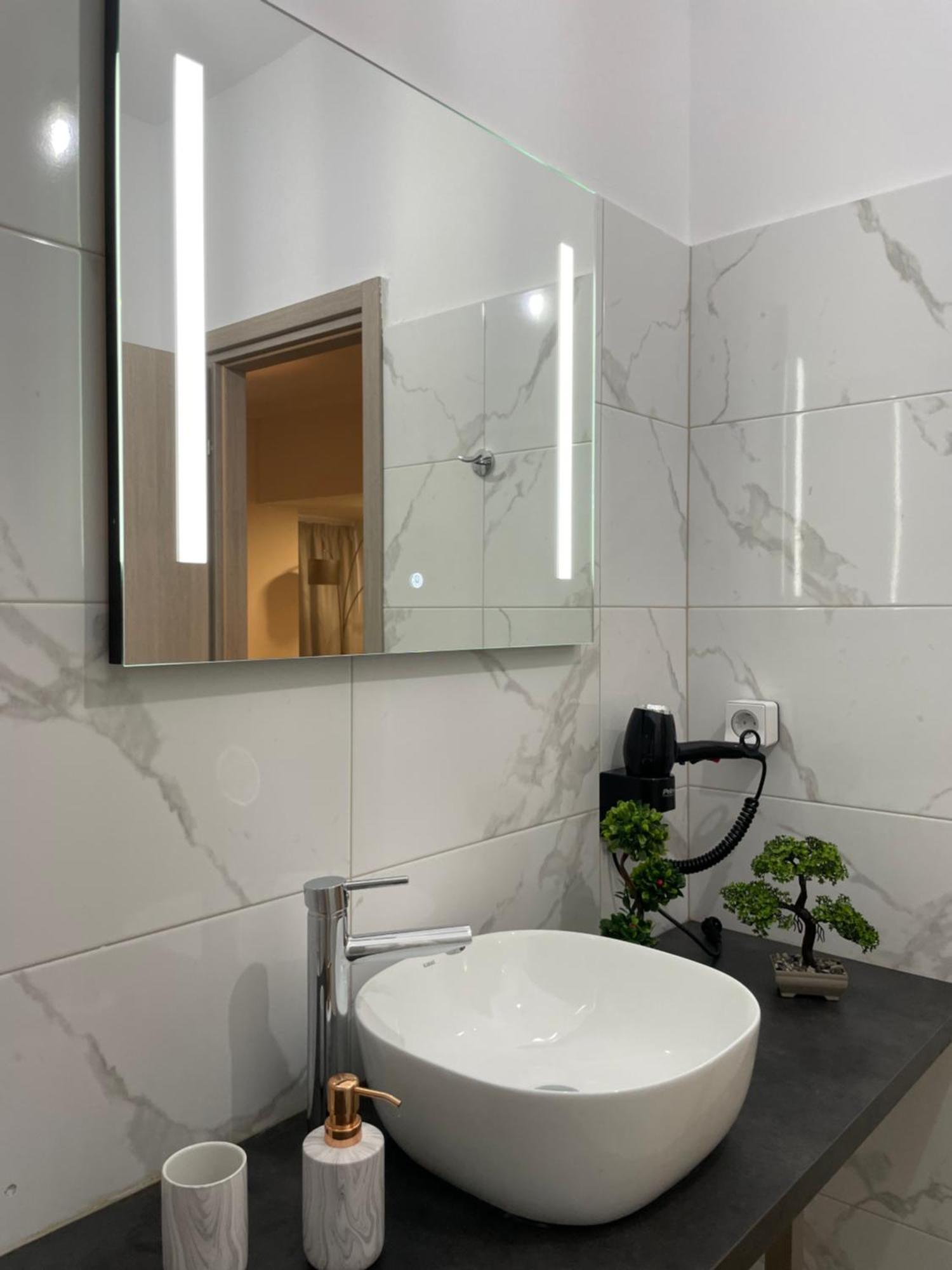 Compass Lofts Athens Apartman Kültér fotó